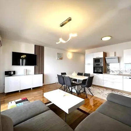 Im Sueden Der Insel Ciovo Apartment *